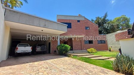 Altos de Guataparo Casa en Venta Ubicada en Valencia 25-20354 Eloisa Mejia