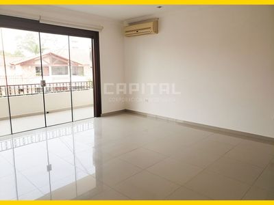 AMPLIA CASA EN ALQUILER - CONDOMINIO BARRIO NORTE Foto 6 de 10