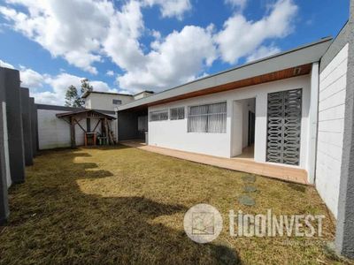  Amplia casa en venta en Curridabat **2207
