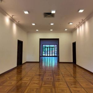 Amplia Residencia en el Corazón de Recoleta Foto 5 de 10