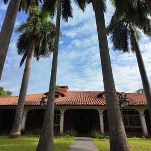 Amplia Residencia en el Corazón de Recoleta Foto 2 de 10