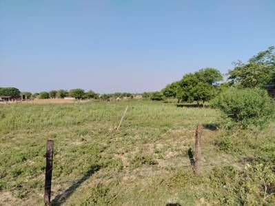 Amplio terreno en Cotoca a 3.1 km de la plaza