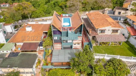 Ana Torres. Casa En Venta 2333832 En Colinas Del Tamanaco