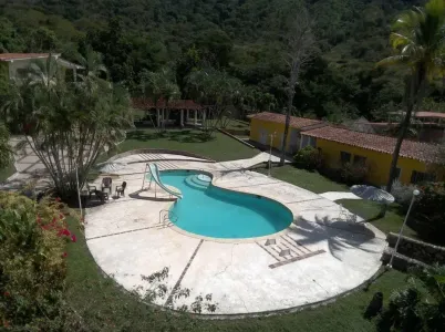 Annic Coronado Vende Quinta En Las Morochas. San Diego 15000 M2. Ref. 238805