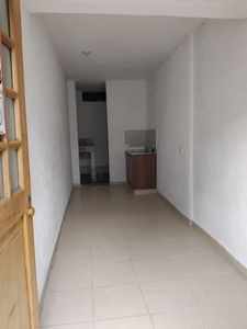 APARTAESTUDIO EN ARRIENDO