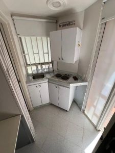 Apartaestudio en Arriendo en Laureles, Medellín