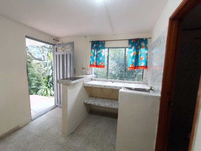 Apartaestudio en arriendo en Medellin, Caicedo Foto 2 de 8