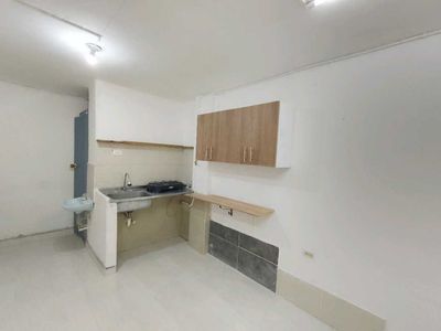 Apartaestudio en arriendo en Medellin, El Salvador