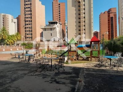 APARTAMENTO ALQUILER RESIDENCIA MIRADOR DEL LAGO MARACAIBO NEXT 3280 MARILYN HUERTA 04121053751 - 04