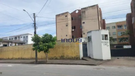 Apartamento com 2 dormitórios à venda, 45 m² por R$ 95.000 - Grilo - Caucaia/CE