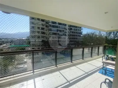 Apartamento com 2 quartos à venda ou para locação em Recreio Dos Bandeirantes - RJ Foto 1 de 40