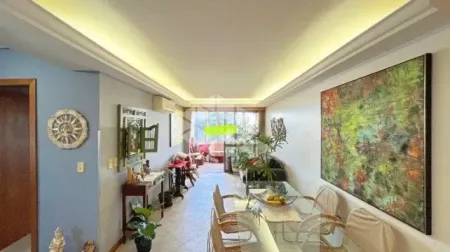 Apartamento com vista incrível, dois quartos e vaga, no Praia de Belas Foto 1 de 37