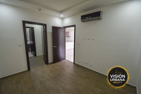 Apartamento con Línea blanca de 2 Habitaciones en Condominio Riverpark