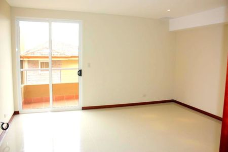APARTAMENTO CON VISTA Y LINEA BLANCA EN SAN RAFAEL ESCAZU