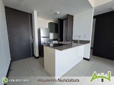  Apartamento de 1 habitacion en Torre Rohrmoser + Linea Blanca + AC