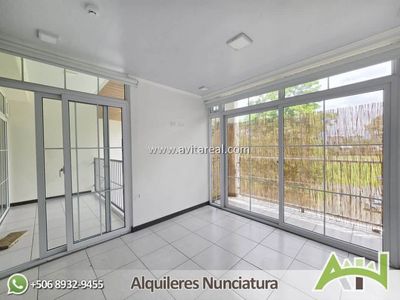  Apartamento de 2 habitaciones en Sabana Norte