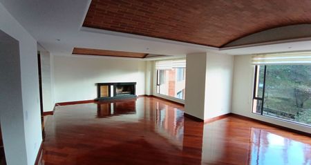 Apartamento de 5 Habitación en Alquiler en Bogotá, Cundinamarca for $15,500,000 COP/mo 