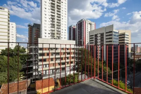 Apartamento de 84 m2, 2 quartos + 1 reversível, varanda, 1 vaga na garagem, à venda, na Vila Madale