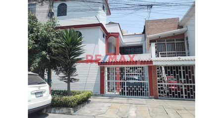 Apartamento de en Alquiler en Lima, Lima for S/1,900/mo 