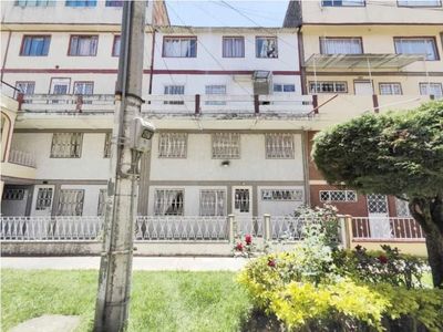 Apartamento Duplex en venta Bachué