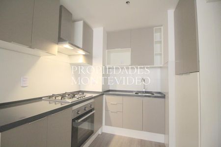Apartamento en Alquiler en Centro (Montevideo) - Centro, Enrique Tarigo al 1300 Foto 3 de 9