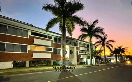  Apartamento en Alquiler en San Rafael de Escazú, Amueblado - con varios servicios incluidos