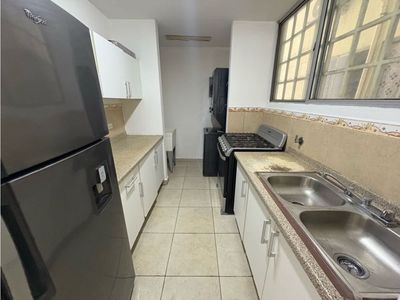 Apartamento en alquiler Mateo Iturralde, San Miguelito Foto 2 de 16