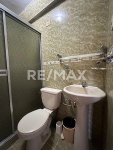 Apartamento en Alquiler Resid. Oxford. Remax Millenium Foto 7 de 7