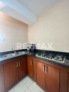 Apartamento en Alquiler Resid. Oxford. Remax Millenium Foto 2 de 7