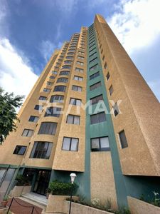 Apartamento en Alquiller Resid. Premiun Torre III, Remax Millenium