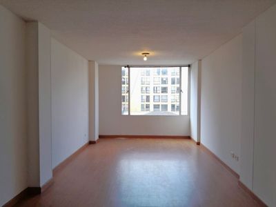 APARTAMENTO EN ARRIENDO Foto 4 de 20
