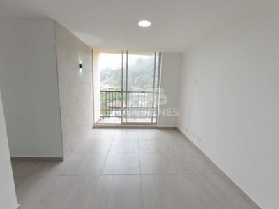 Apartamento en arriendo Belén, Centro