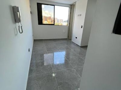 Apartamento en arriendo Calasanz, Occidente