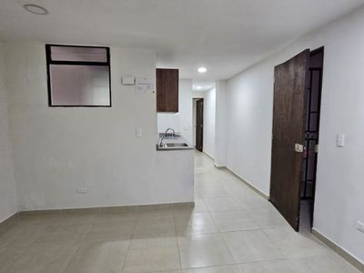 Apartamento en arriendo Candelaria Centro, Centro Imagem 2 de 9