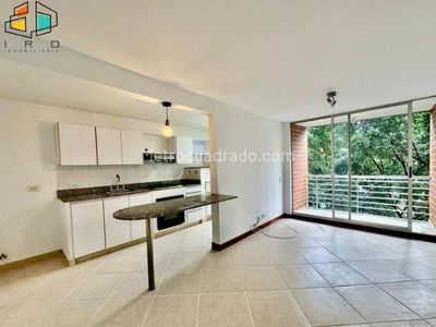 Apartamento en Arriendo, CASTROPOL, Medellín