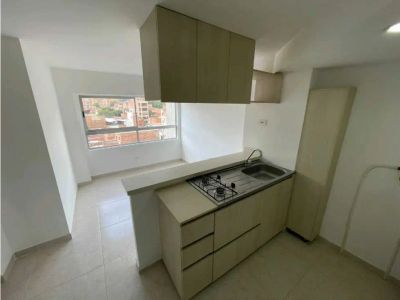 Apartamento en Arriendo en Barrio Cristóbal, Medellín