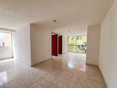 Apartamento en Arriendo en Cumbres, Envigado