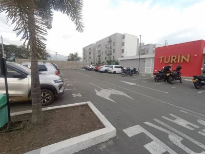 Apartamento en Arriendo en Las flores, Palmira Foto 1 de 17