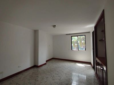 Apartamento en Arriendo en Los alpes, Pereira Foto 2 de 17