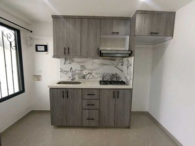 Apartamento en arriendo en Medellin, Campo Valdes