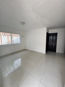 Apartamento en Arriendo en Paraiso, Barranquilla