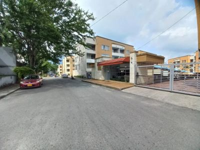 Apartamento en Arriendo en Picaleña y Mirolindo, Ibagué