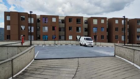 Apartamento en Arriendo en San Antonio de Prado, Medellín