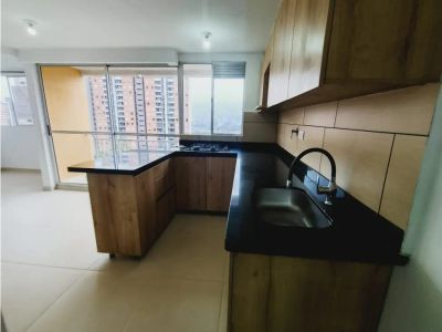 Apartamento en Arriendo en San Pablo Guayabal, Itaguí Foto 3 de 19