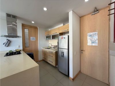 Apartamento en arriendo Rodadero Tradicional, Centro Foto 2 de 14