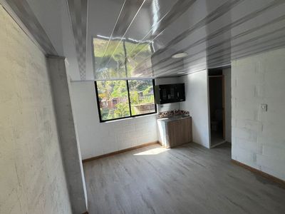 Apartamento en arriendo San Javier, Occidente