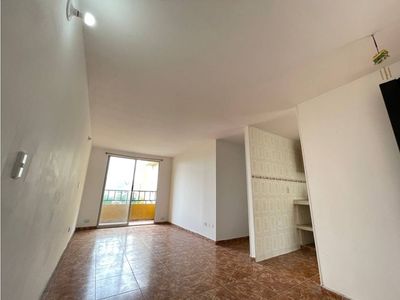 Apartamento en arriendo Santa Teresita Norte, Norte Imagem 2 de 14