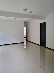 Apartamento en condominio Torres Granadilla, Curridabat.