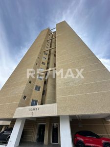 Apartamento en Venta Edif. Tibisay. Sector La Lago. Remax Millenium