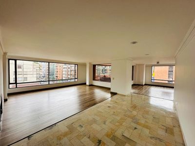 Apartamento en venta El Chicó, Bogotá, Distrito Capital, Colombia